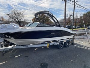 2023 Sea Ray 210 SPX