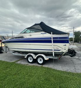 1988 Sea Ray 268 Sundancer