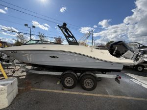2023 Sea Ray 230 SPX OB