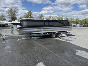 2025 Qwest 22 E-CLASS SPLASH PAD TRITOON